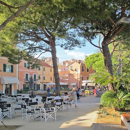 Apartment Cala Azzurra - Imp312 By Interhome Imperia Zewnętrze zdjęcie